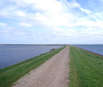 Deich um das Rantum-Becken (Foto: K. Walter/pixelio.de)