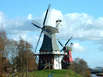 Zwillingsmühlen in Greetsiel (Foto: Dirk Kühne/pixelio.de)