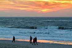 Abendstimmung am Strand von Westerland (Foto: Ernst Rose/pixelio.de)