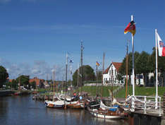 Museumshafen von Carolinensiel (Foto: Ludger Sandmann/pixelio.de)