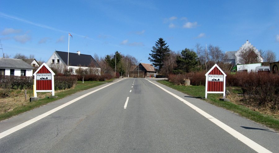 File:Hørmested 2010 ubt.jpeg