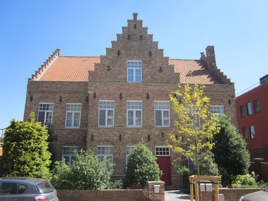 File:Moorslede Pastorie.JPG
