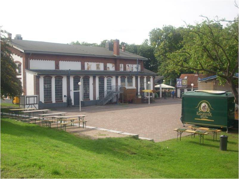 Außenansicht des Kulturzentrums Pumpwerk in Wilhelmshaven.