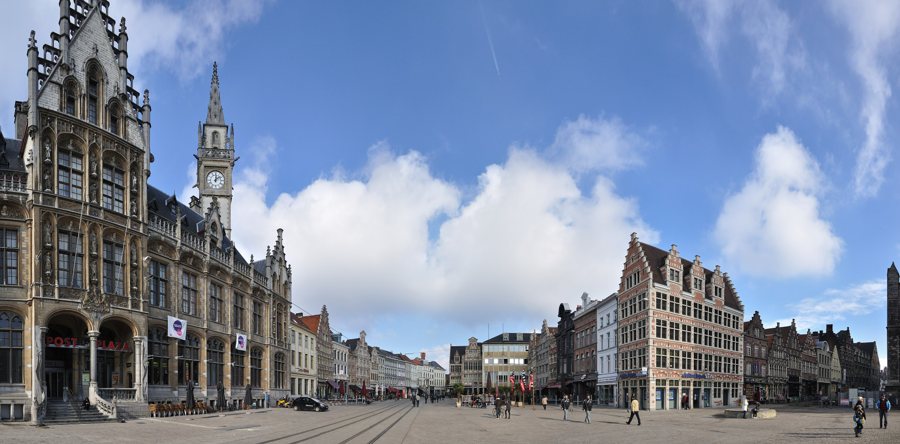 File:Korenmarkt - Gent, Belgium - November 1, 2010.jpg