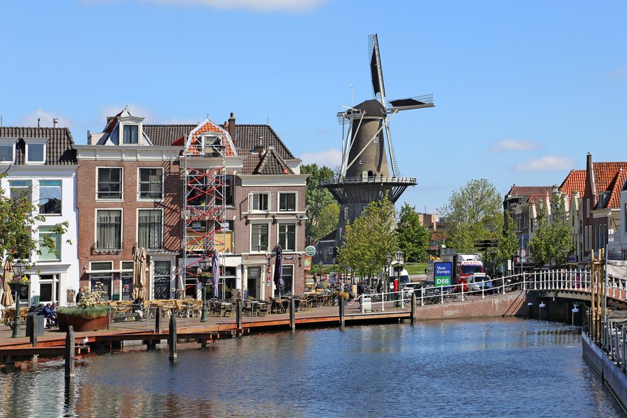 File:00 1865 Leiden - Netherlands.jpg