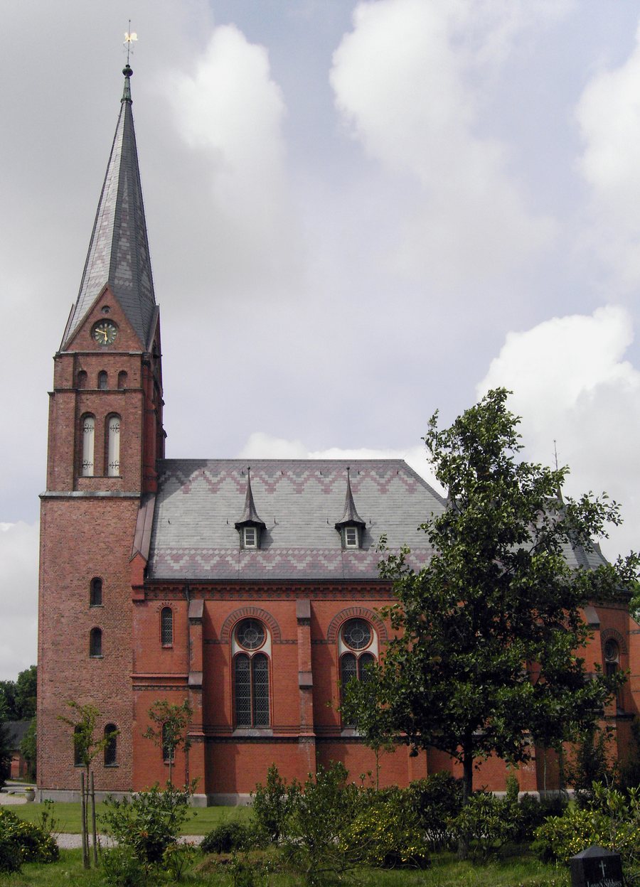 File:Galmsbüll Kirche1.JPG