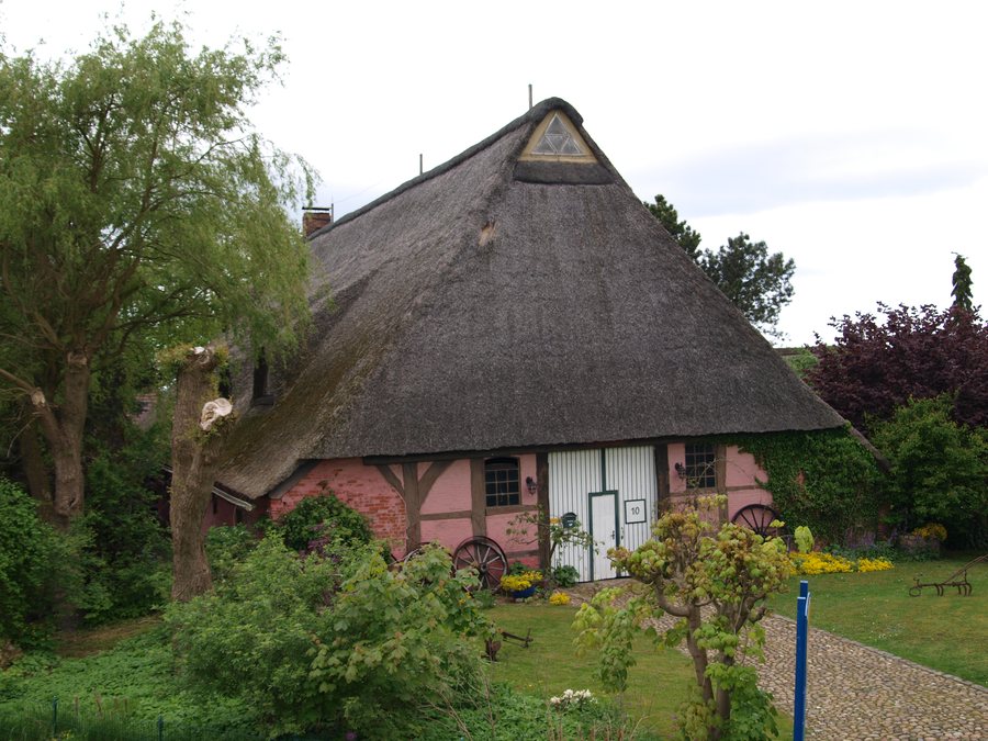 File:Haseldorf - Achtern Dörp 10.JPG