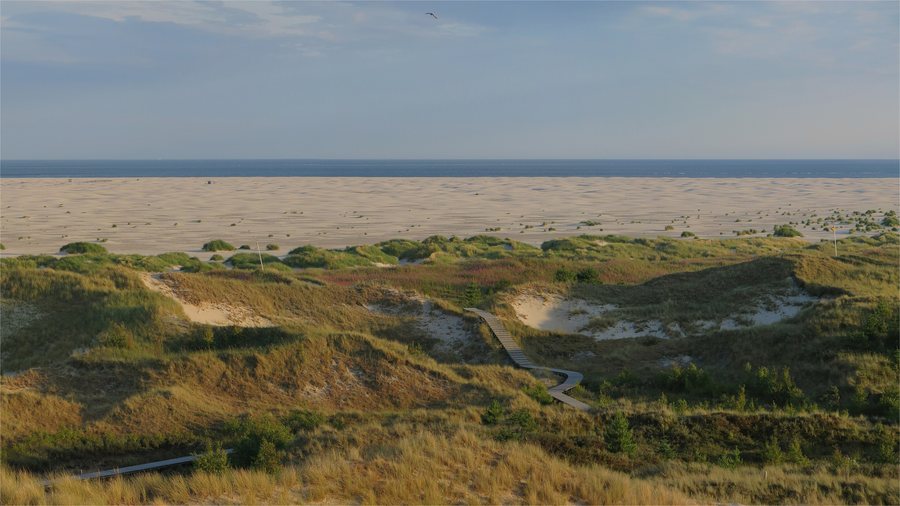 File:Amrum - Kniepsand bei Wittdün.jpg