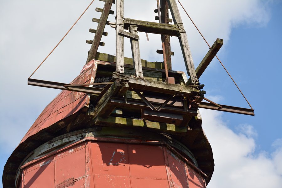 File:Beidenfleth Windmühle August 2013 NIK 2933.JPG