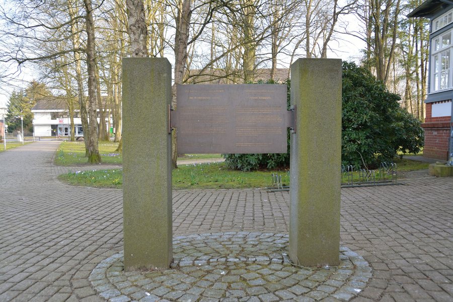 File:Schleswig-Holstein, Hohenlockstedt NIK 9023.JPG