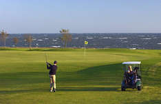 Golf spielen an der Nordsee (Foto: Ostsee-Holstein-Tourismus)